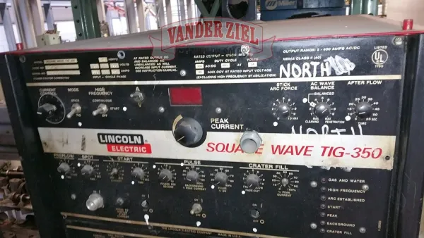 Lincoln Square Wave 300 AC/DC Tig Welder, new accessories: foot pedal, tig torch, water cooler, flow meter - Gallery Thumbnail 5