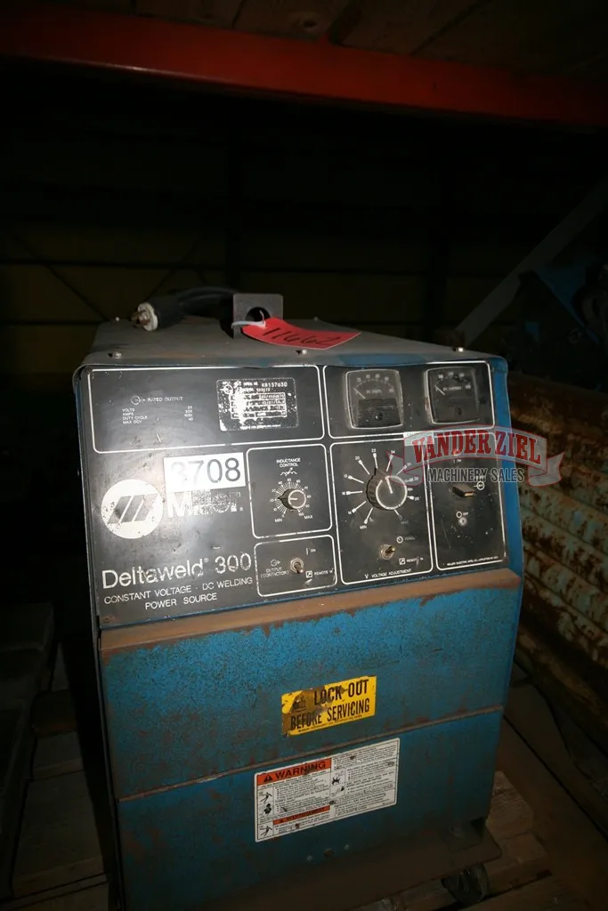 Miller Deltaweld 300 Arc Welder - Main Image 1