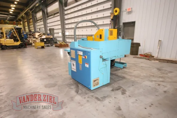Jones & Shipman Model 1300X 10" x 27" Cylindrical Grinder - Gallery Thumbnail 3