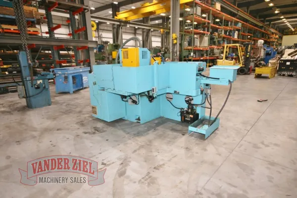 Jones & Shipman Model 1300X 10" x 27" Cylindrical Grinder - Gallery Thumbnail 4
