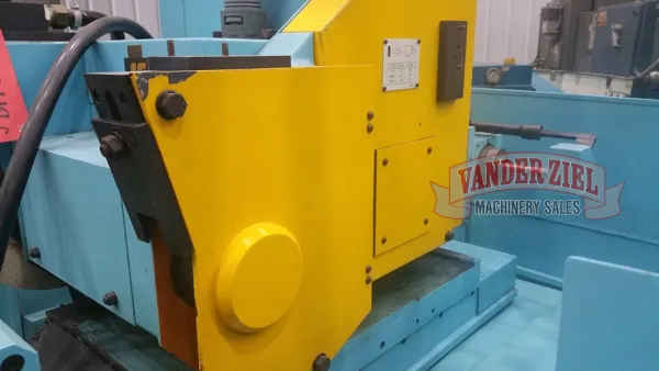 Jones & Shipman Model 1300X 10" x 27" Cylindrical Grinder - Gallery Thumbnail 9
