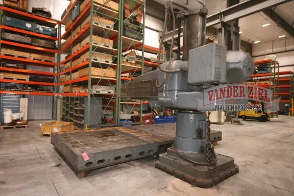 Carlton 8’ x 19” Radial Drill, Lever Shift - Gallery Thumbnail 3