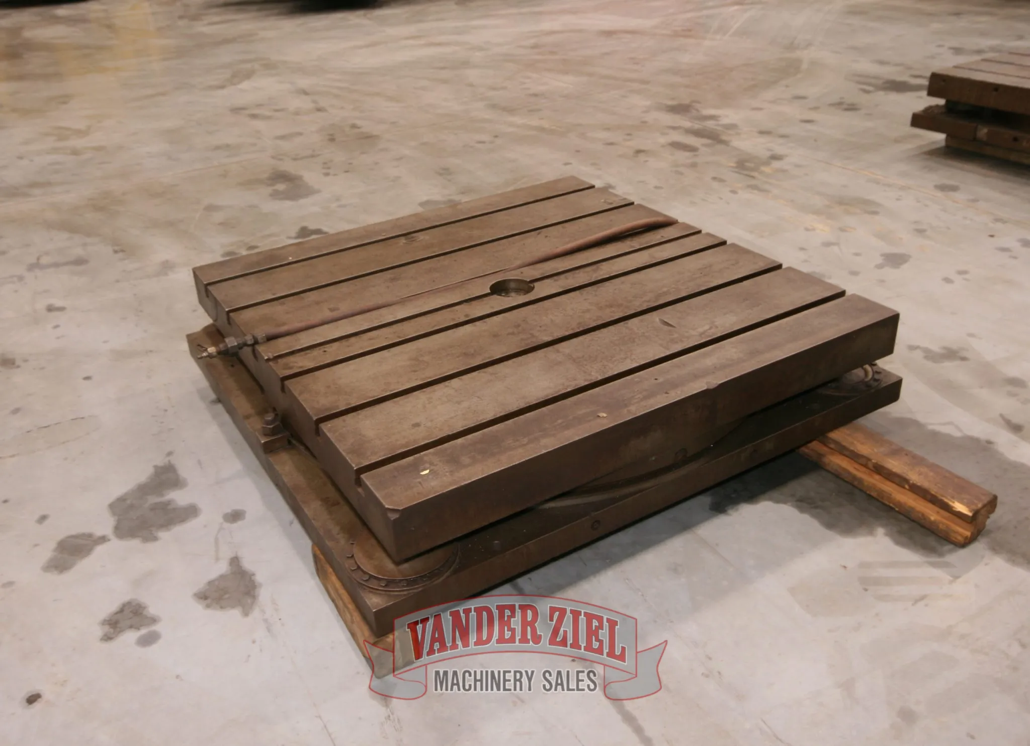 Giddings & Lewis 48" x 48" Airlift Rotary Table - Prefetch Image 14445