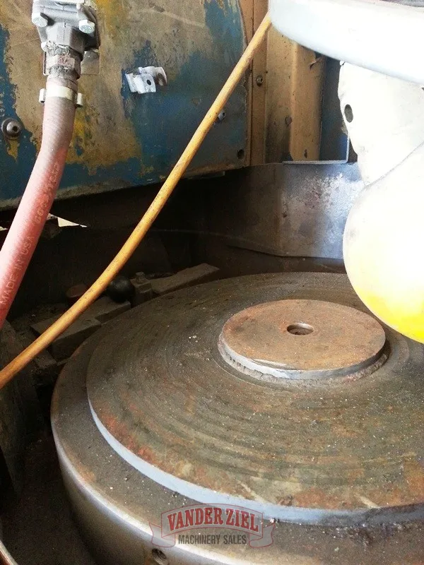 Cincinnati Milacron/Heald Model 261-16 16" Rotary Grinder - Prefetch Image 1558