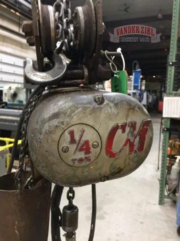 Lodestar 1/4 Ton Hoist - Prefetch Image 18141