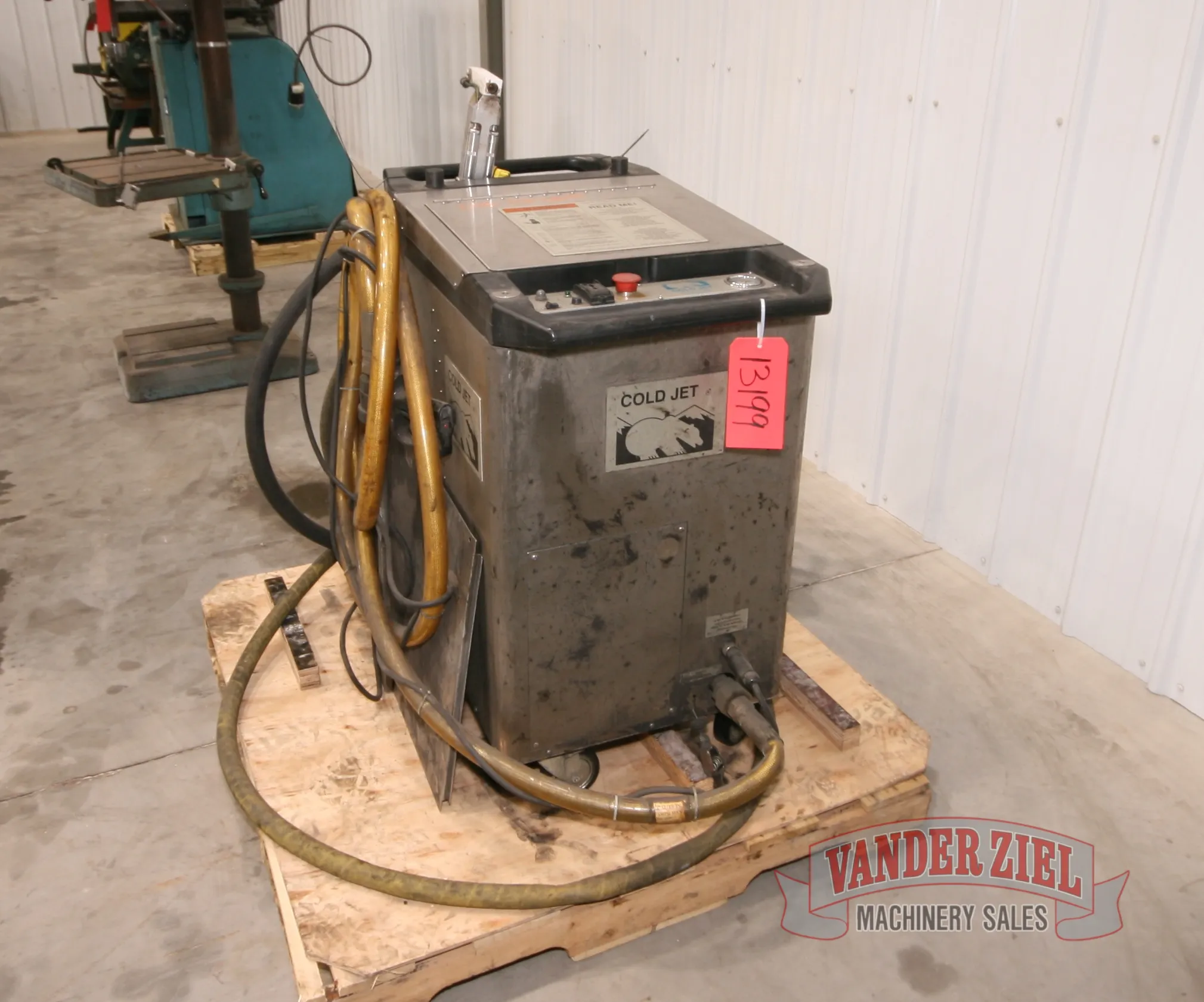 Cold Jet Dry Ice Blaster, Model RDS 500 CUB - Main Image 1