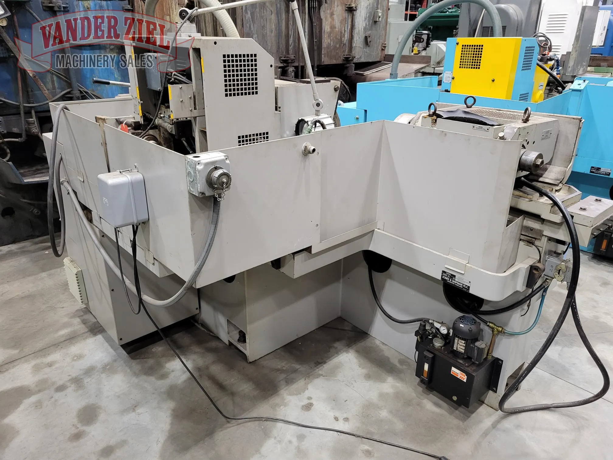 Jones & Shipman Model 1300X 10” x 27” Cylindrical Grinder - Prefetch Image 18305