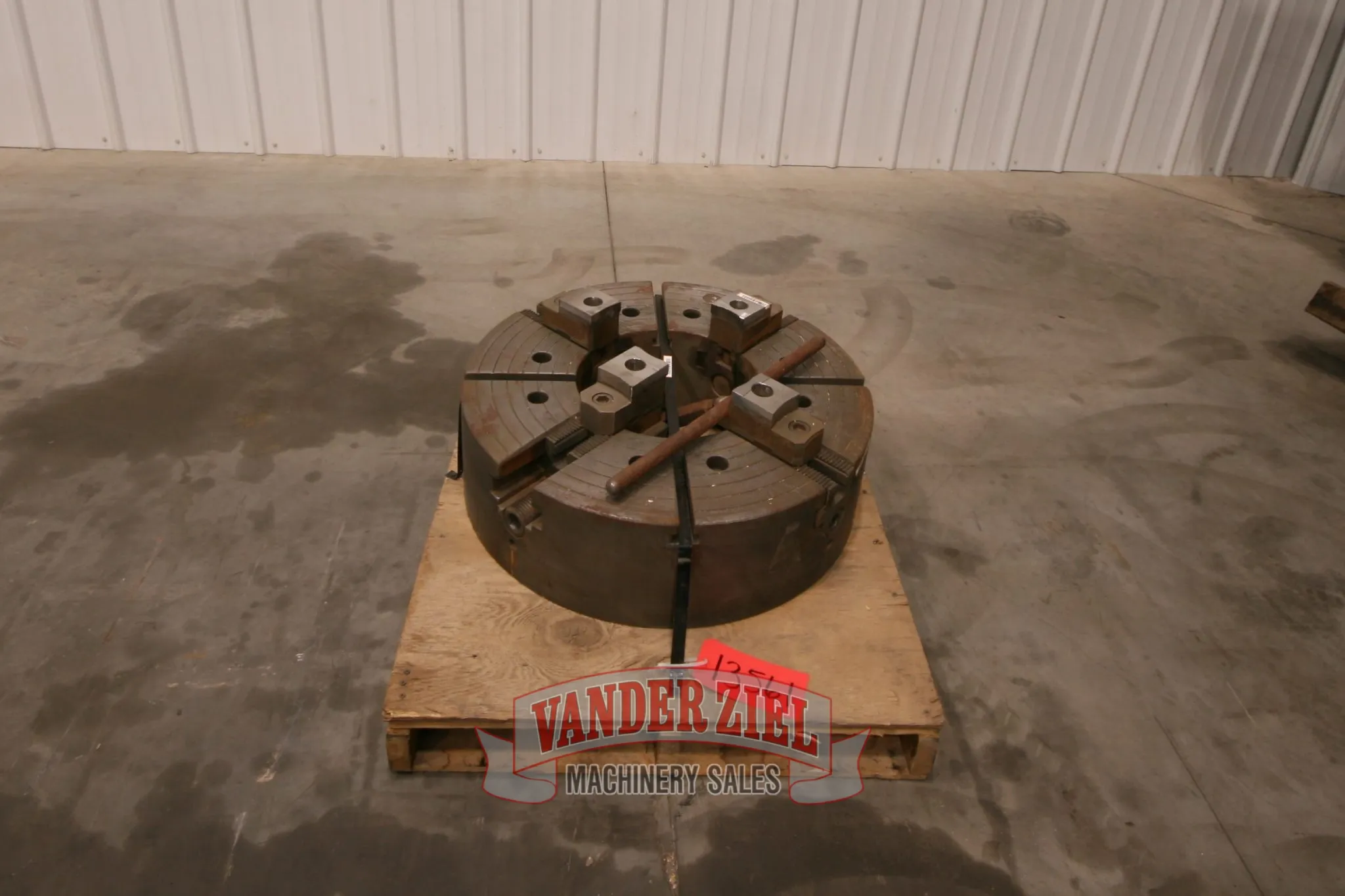 Warner & Swasey 4 Jaw 28" Chuck, 12" Spindle Bore - Prefetch Image 20269