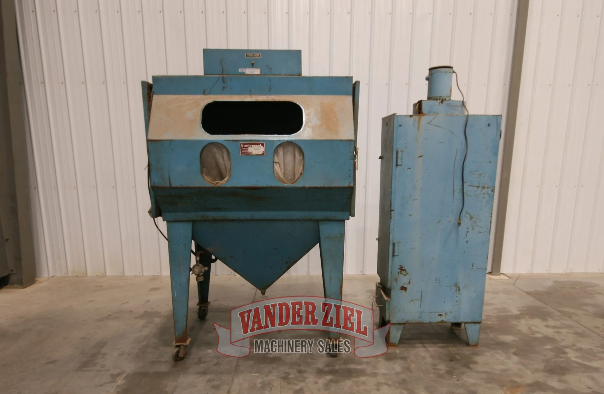 Universal Cleaning Sandblast Cabinet, 36" x 36" - Main Image 1