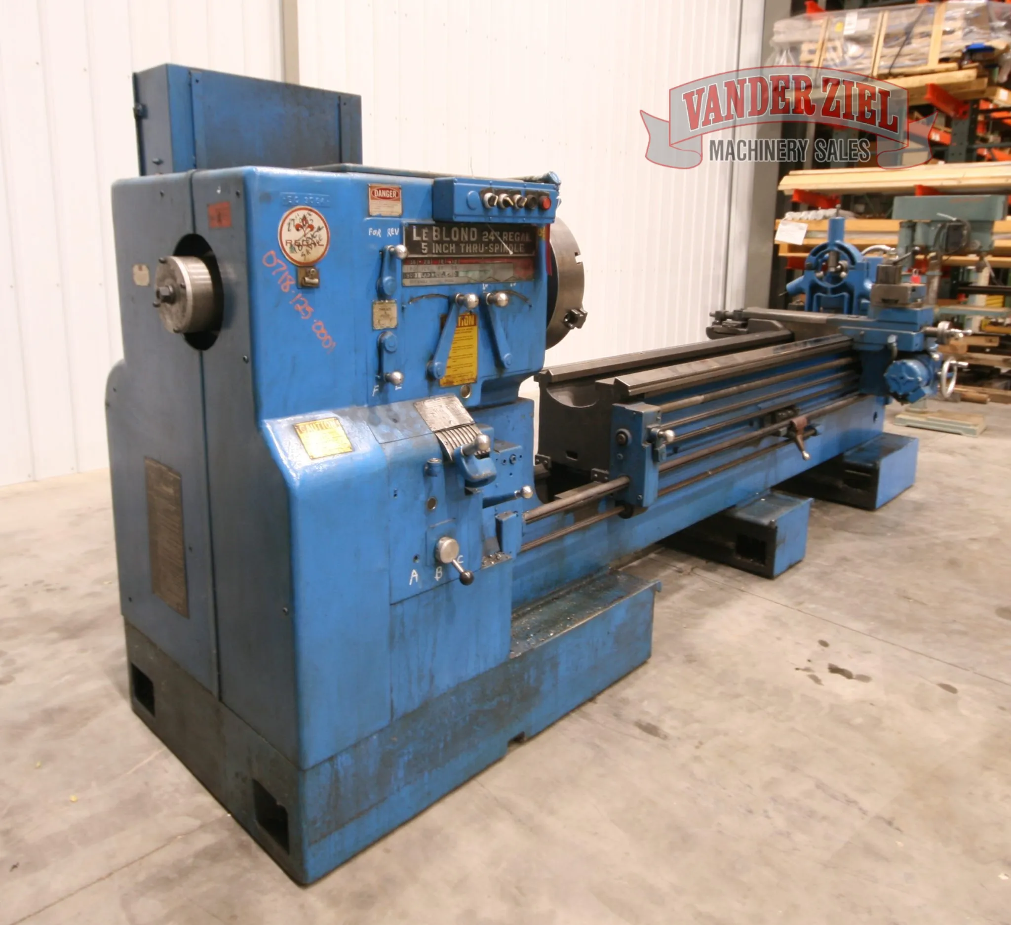 LeBlond 24” / 54” x 96” / 132” Sliding Gap Bed Lathe - Prefetch Image 20295
