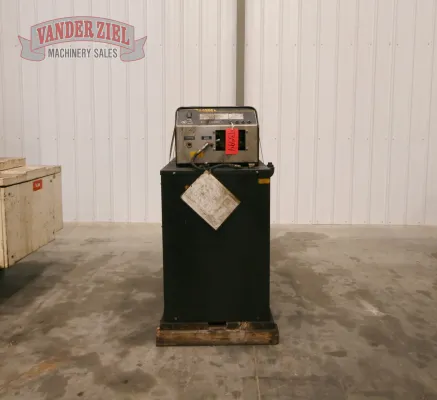 Landa Model EHW 4-3000 Pressure Washer - Gallery Thumbnail 2