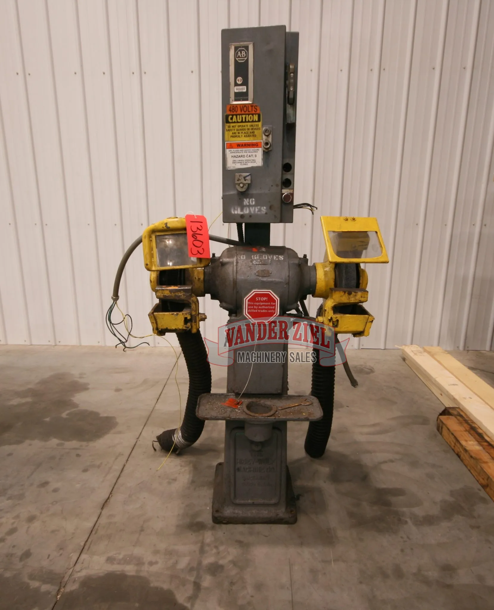 Hisey Wolf 10" Double End Grinder - Main Image 1