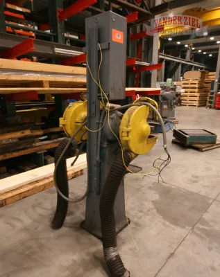 Hisey Wolf 10" Double End Grinder - Gallery Thumbnail 4