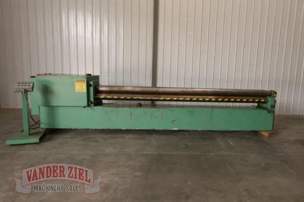 JM Montgomery Mfg. 12’ x 16 Gauge Roll, Model 14416H