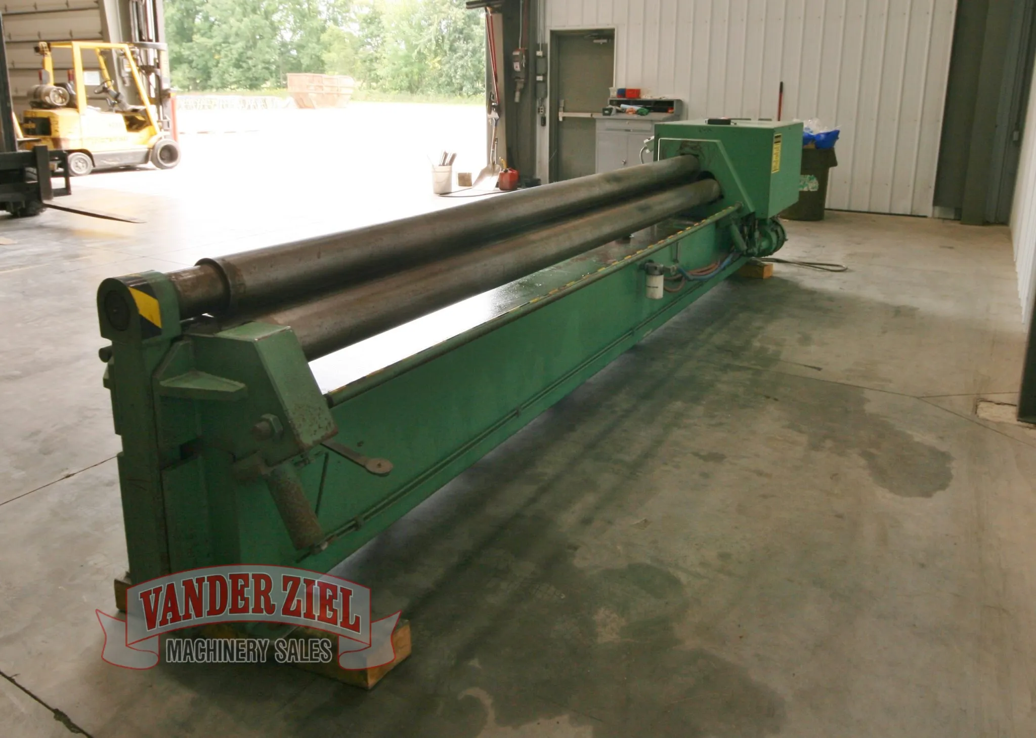 JM Montgomery Mfg. 12’ x 16 Gauge Roll, Model 14416H - Prefetch Image 20564