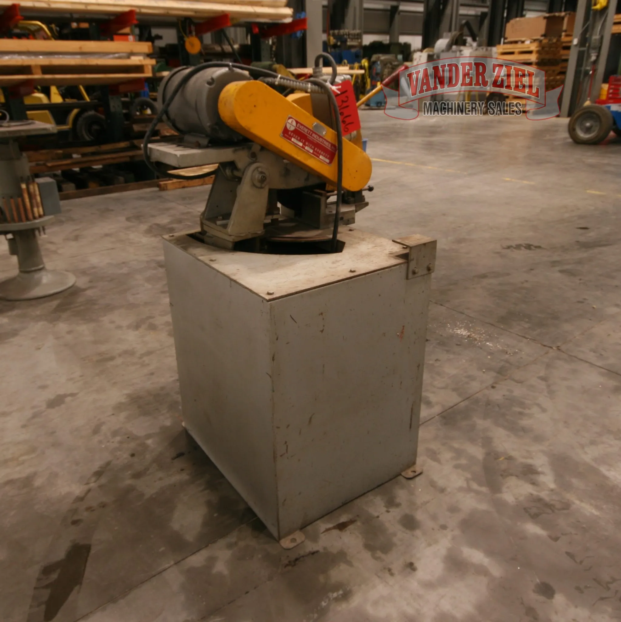 Everett 16” Abrasive Double Mitering Cut-Off Saw, Model 16MIT - Prefetch Image 20804
