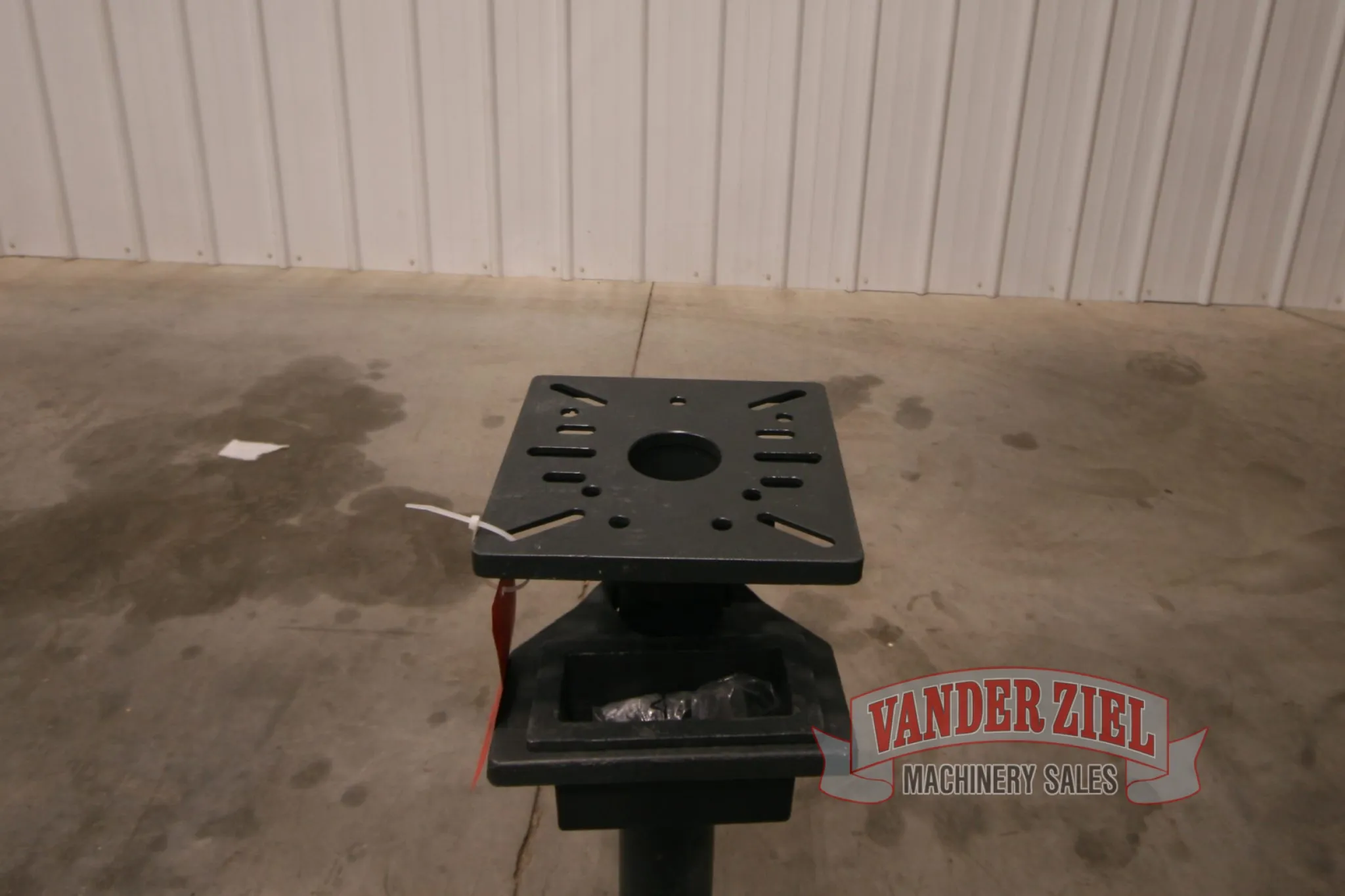Bench Tool Stand - Prefetch Image 20959