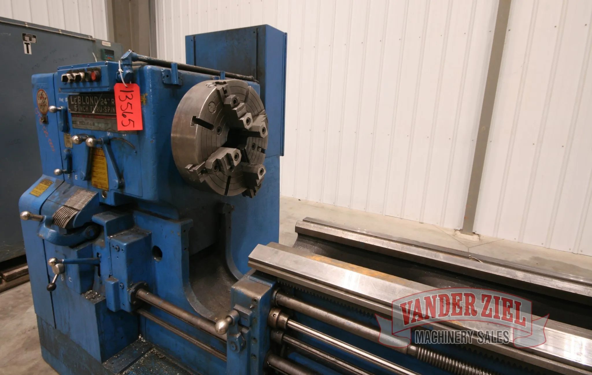 LeBlond 24” / 54” x 96” / 132” Sliding Gap Bed Lathe - Prefetch Image 23434
