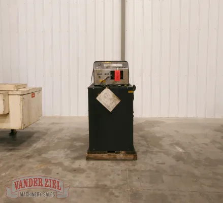 Landa Model EHW 4-3000 Pressure Washer - Gallery Thumbnail 7