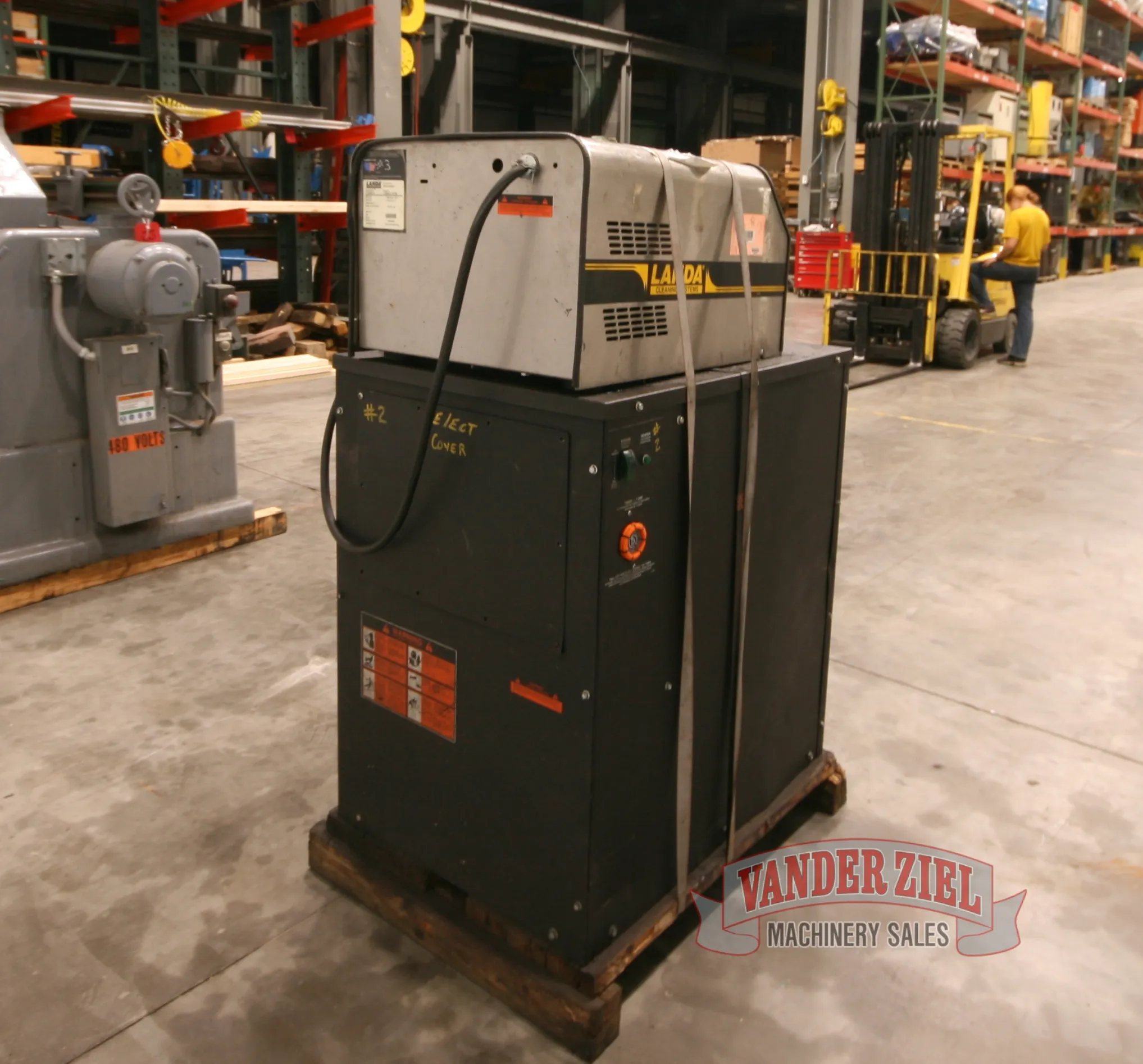 Landa Model EHW 4-3000 Pressure Washer - Prefetch Image 23553