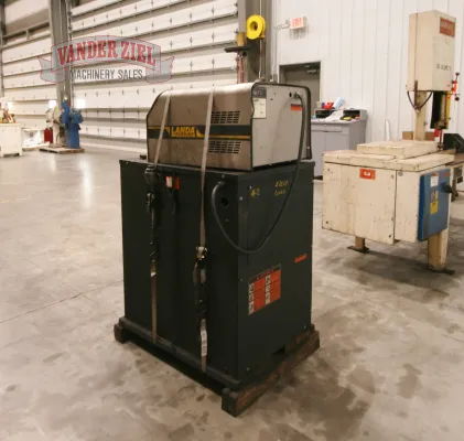 Landa Model EHW 4-3000 Pressure Washer - Gallery Thumbnail 12