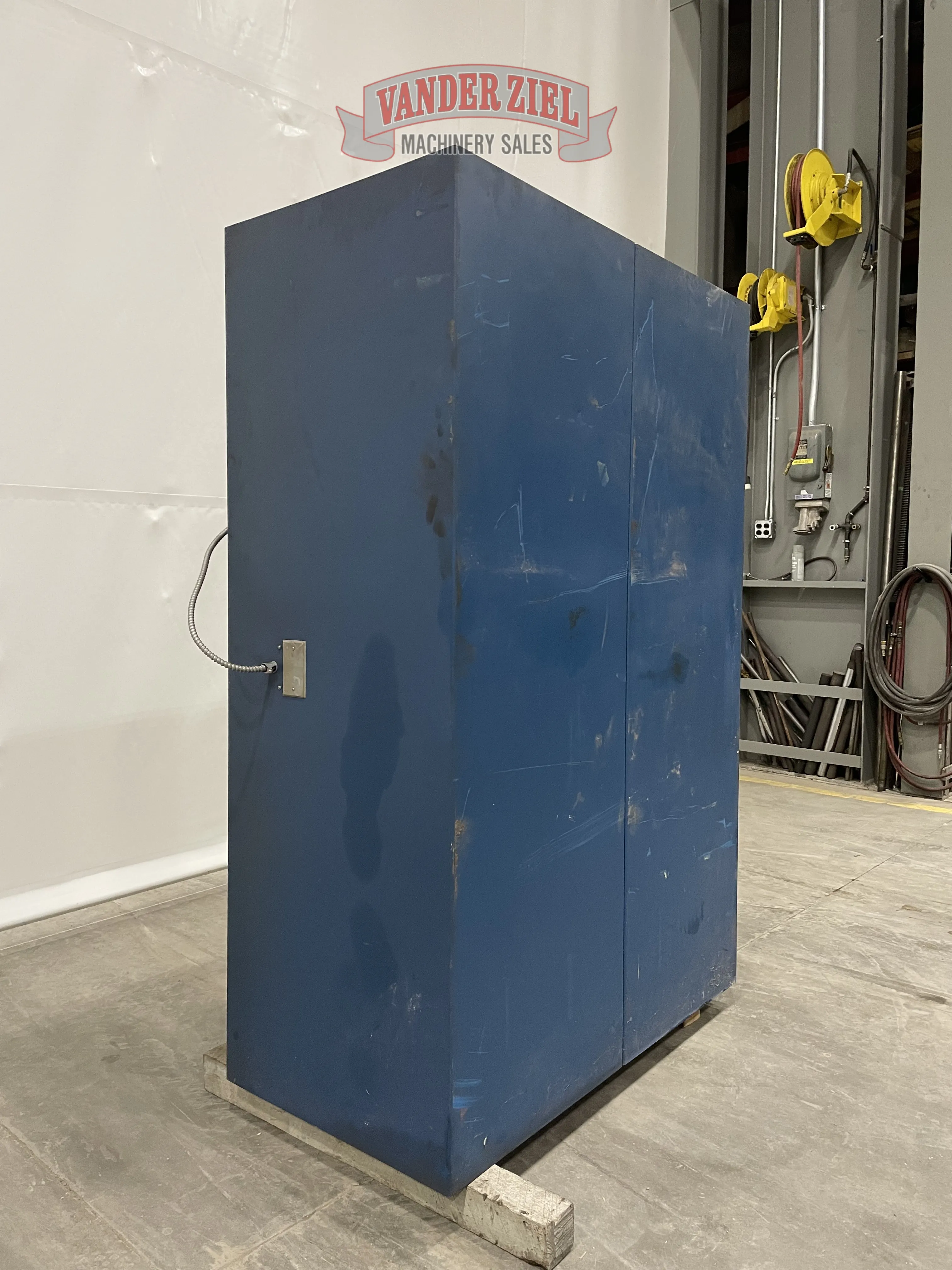 Air King Industrial Air Cleaner, Model M-40H - Prefetch Image 24812