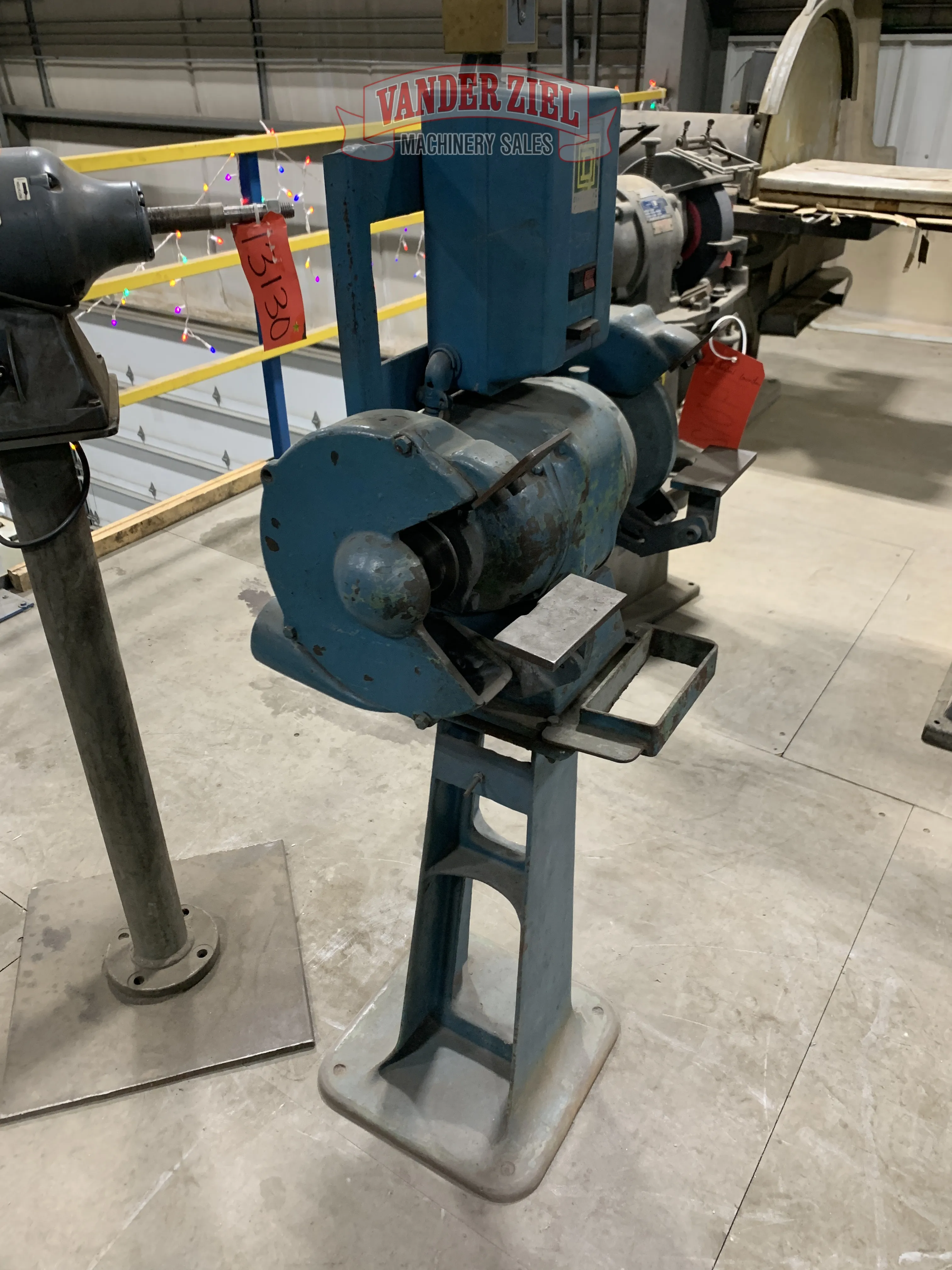 8" Double End Pedestal Grinder - Prefetch Image 26466