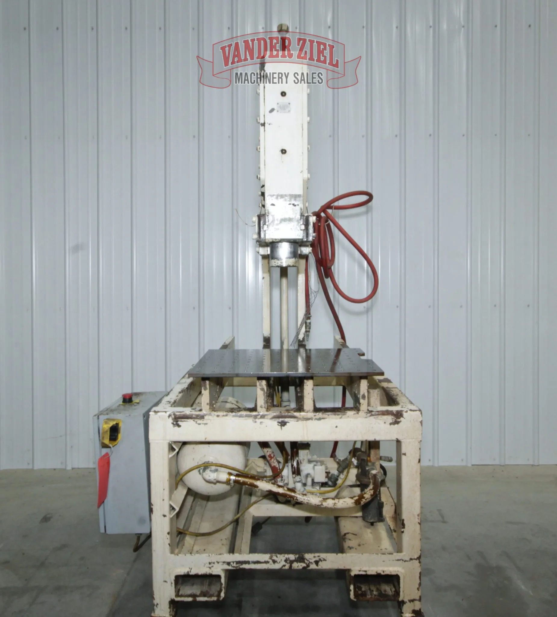 Toggle Press - Main Image 1