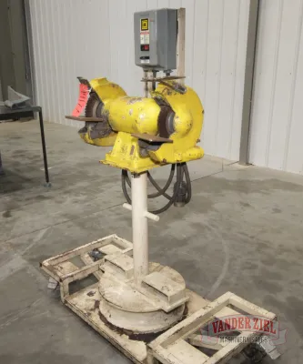 8" Double End Pedestal Grinder - Gallery Thumbnail 2