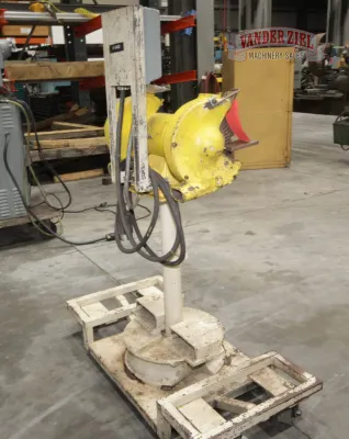 8" Double End Pedestal Grinder - Gallery Thumbnail 4