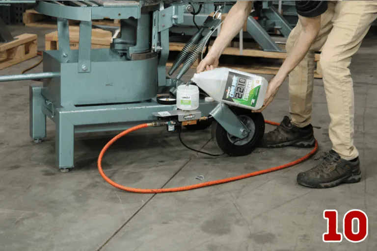 Fill Lubricant Reservoir