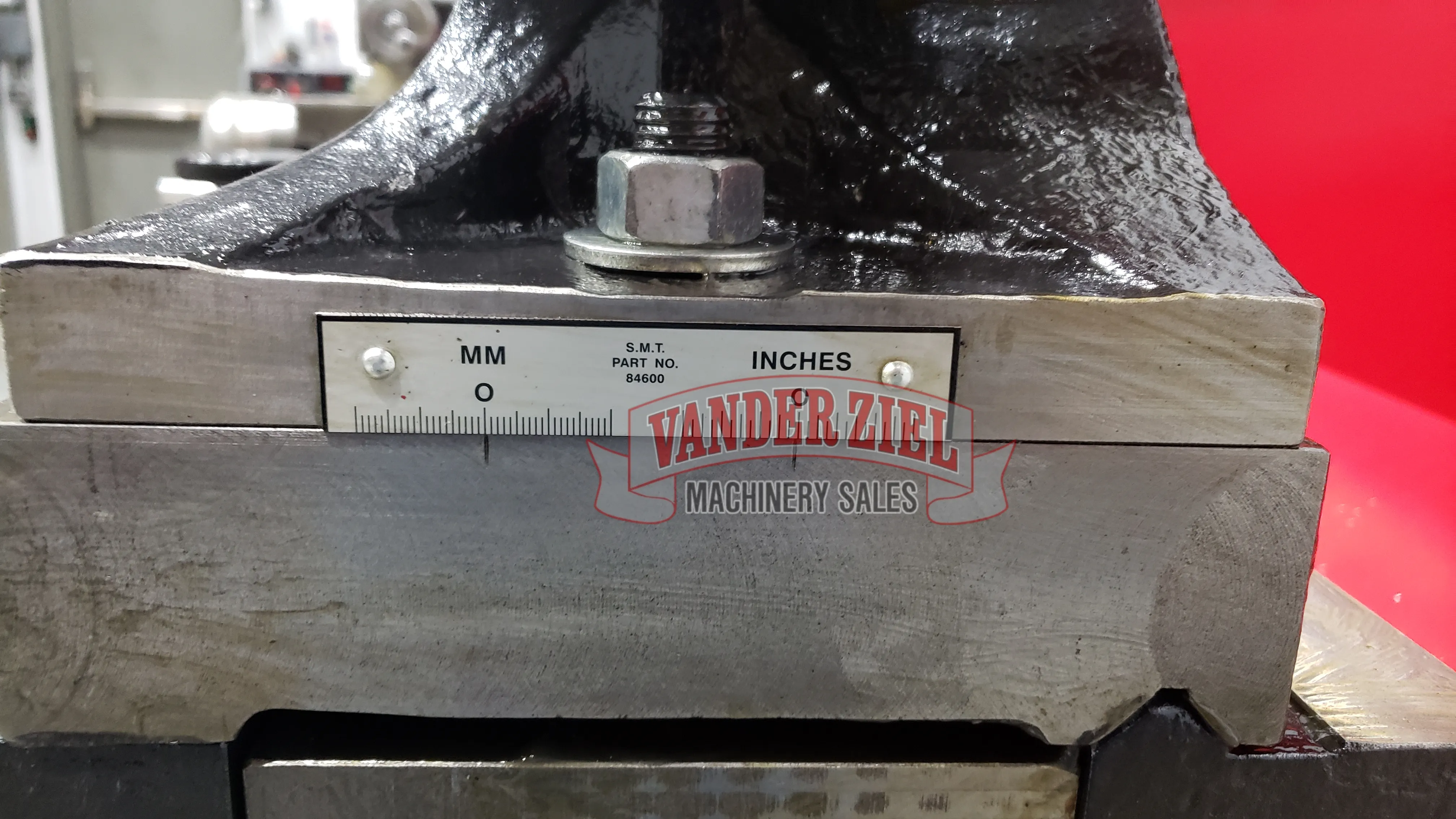 Standard Modern 20" x 80" Lathe, Model 2080 - NEW - Prefetch Image 29170