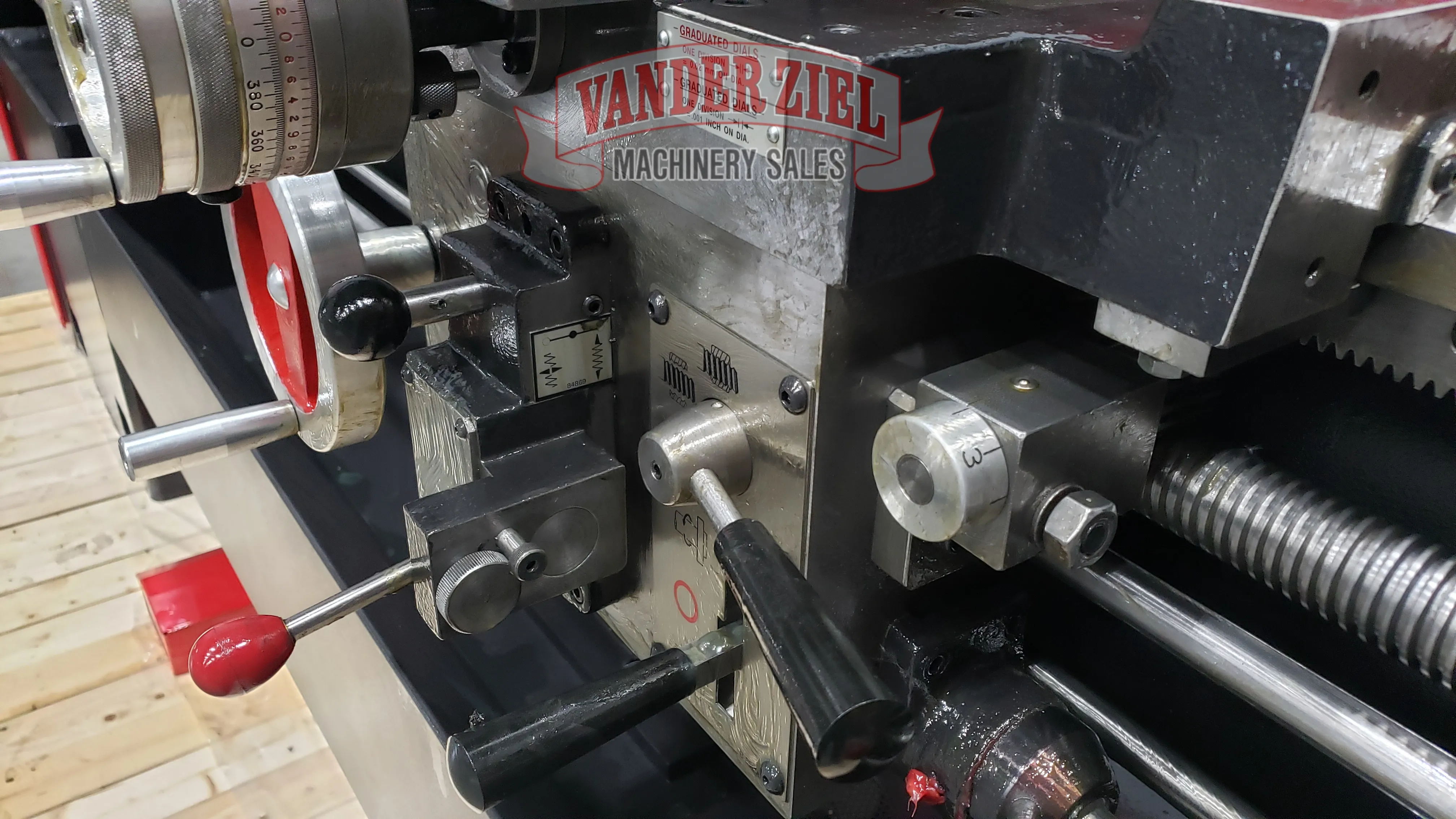 Standard Modern 20" x 80" Lathe, Model 2080 - NEW - Prefetch Image 29171