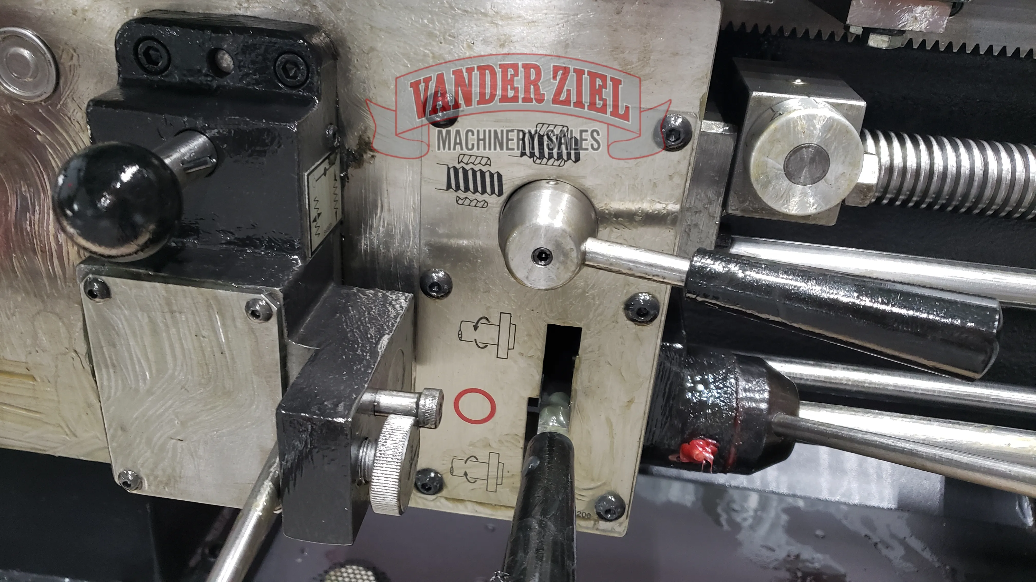 Standard Modern 20" x 80" Lathe, Model 2080 - NEW - Prefetch Image 29172