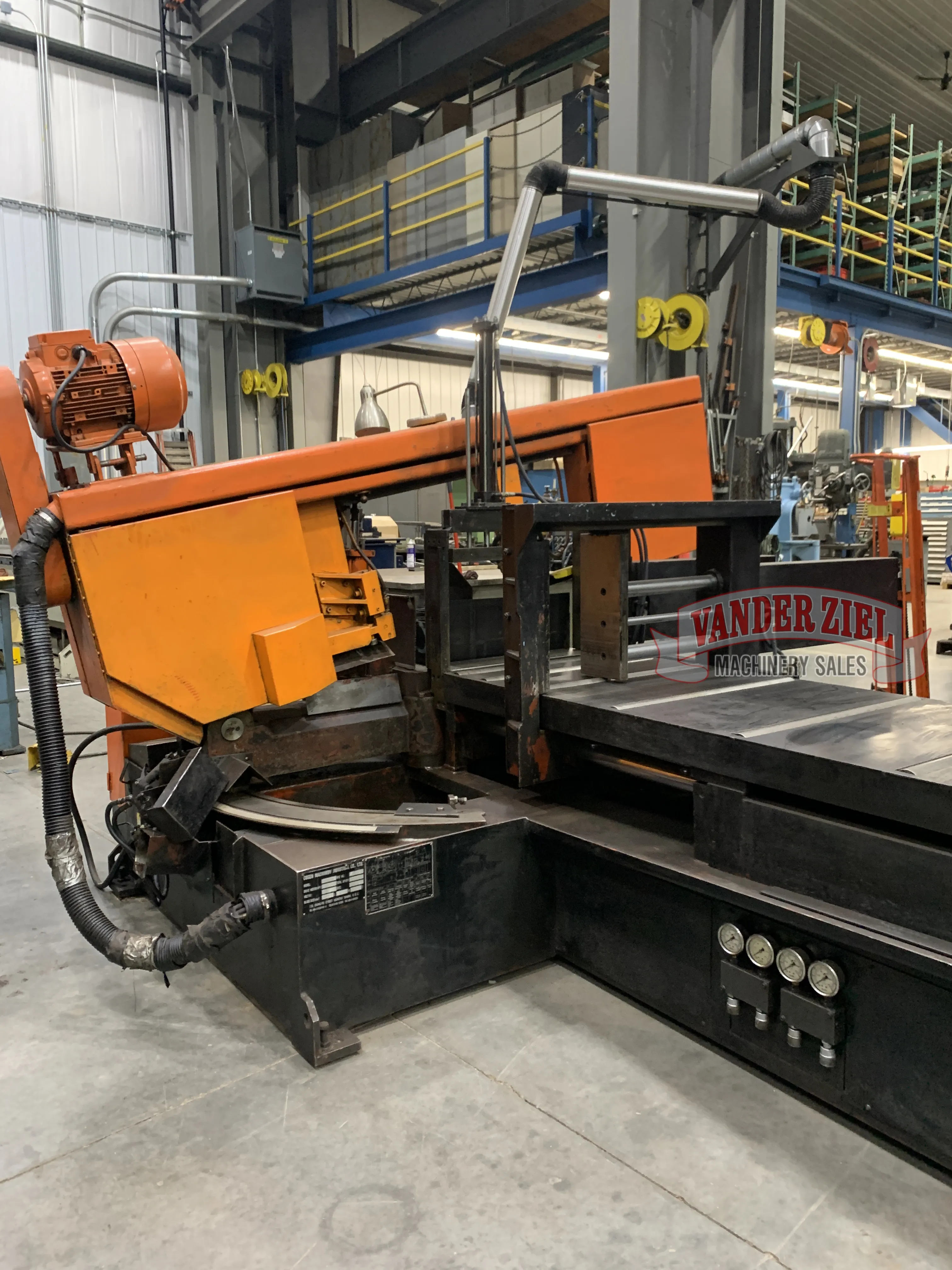 Cosen 15” x 25”Swivel Head Mitering Horizontal Saw, Model C-650MNC - Prefetch Image 30040