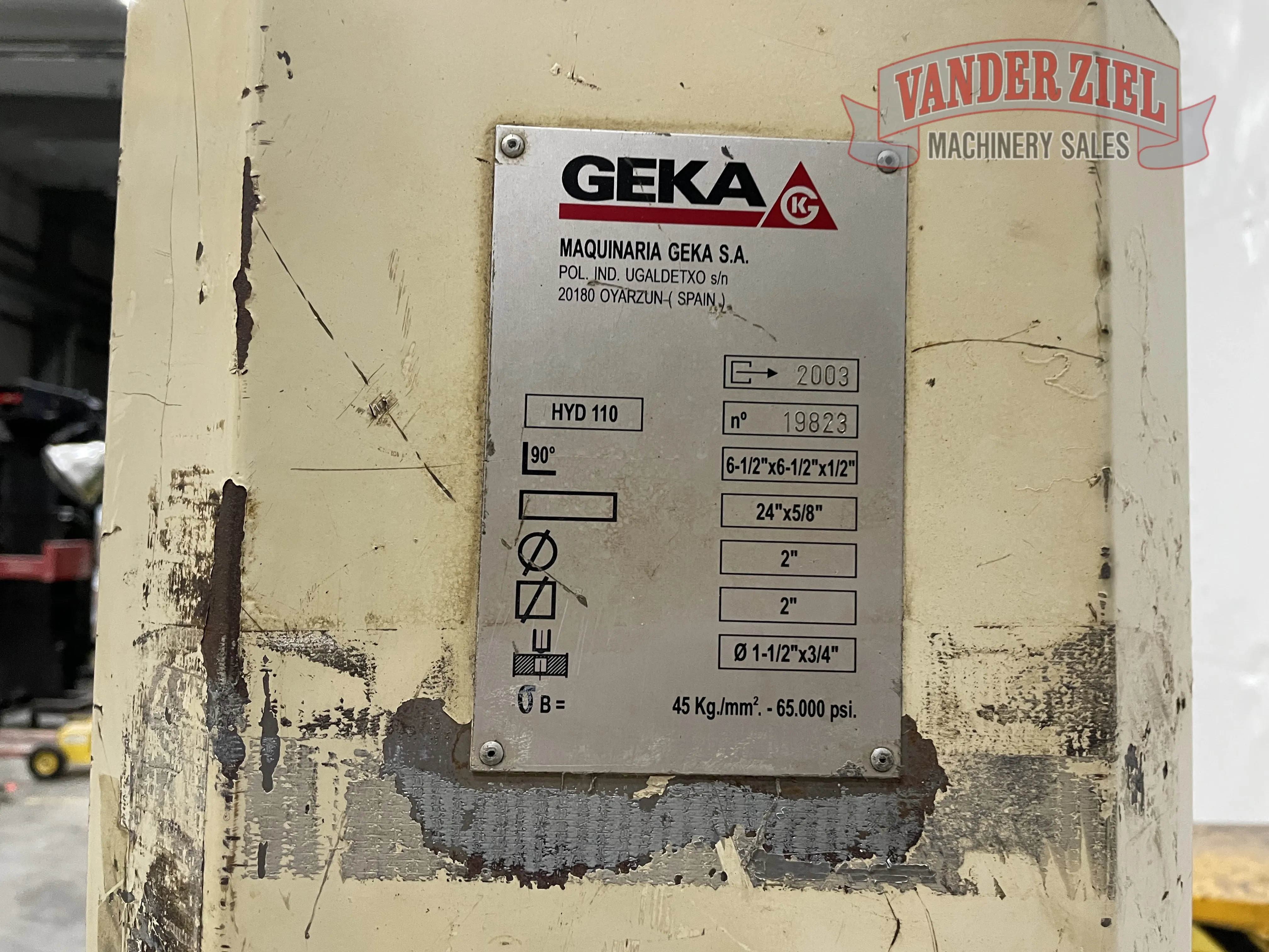 Geka 110 Ton Ironworker, Model Hydracrop 110/80 SD - Prefetch Image 30103