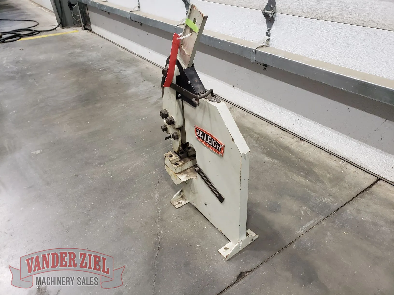 Baileigh HP-160 Punch - Prefetch Image 30105