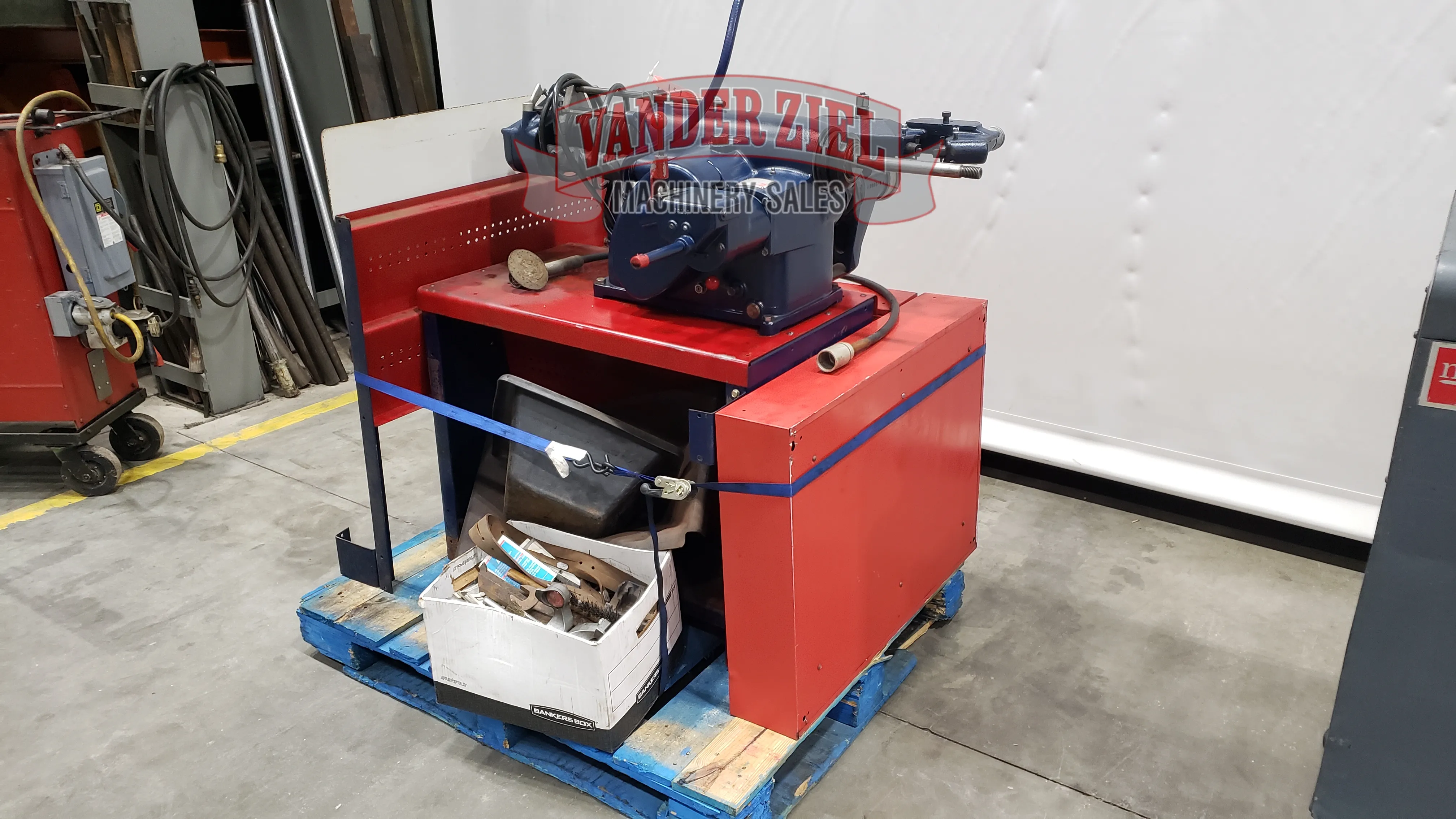 Ammco Model 4000 Brake Lathe - Prefetch Image 30223