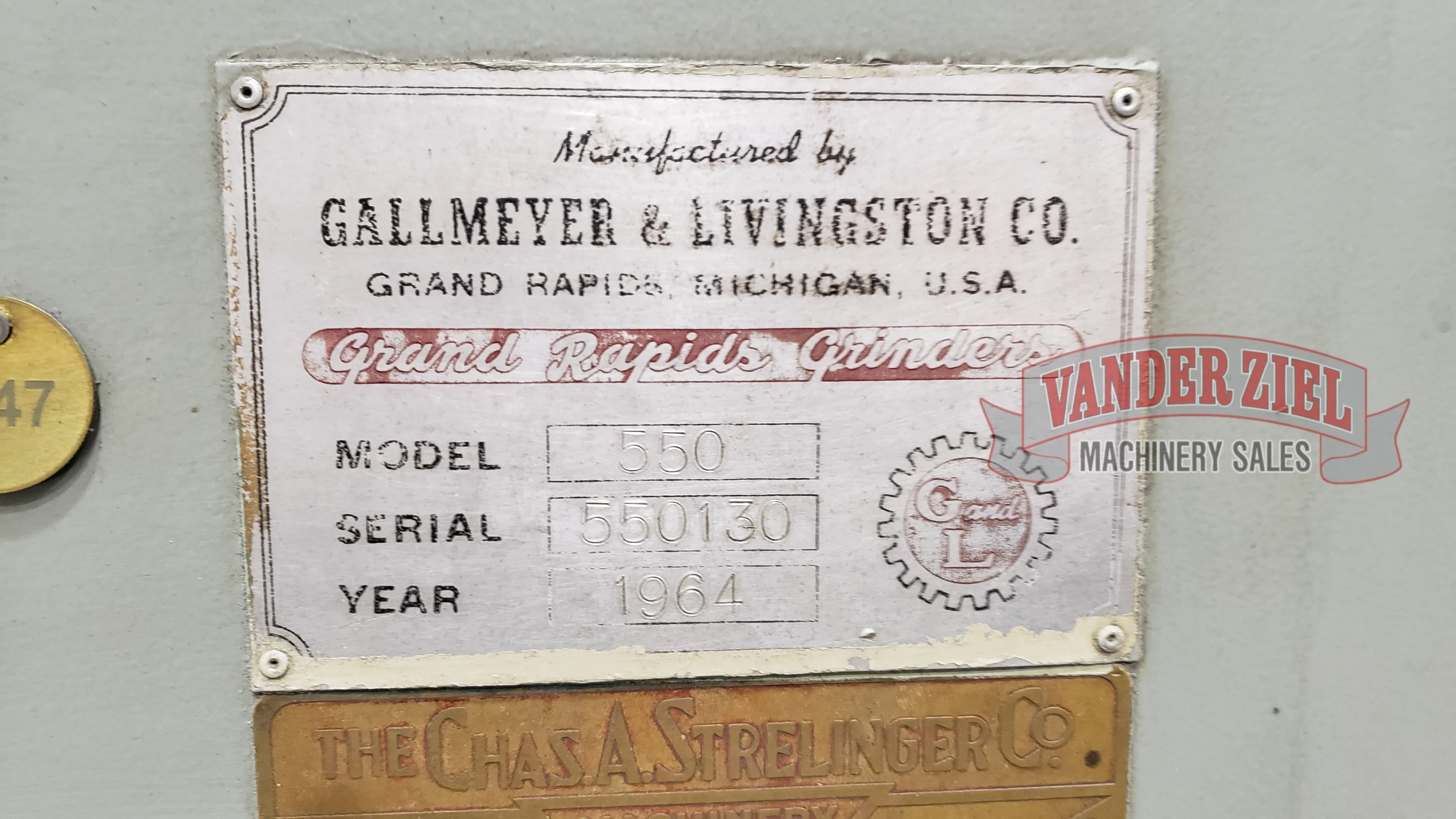 Gallmeyer & Livingston 12” x 36” Hydraulic Grinder, Model 550 - Prefetch Image 30891
