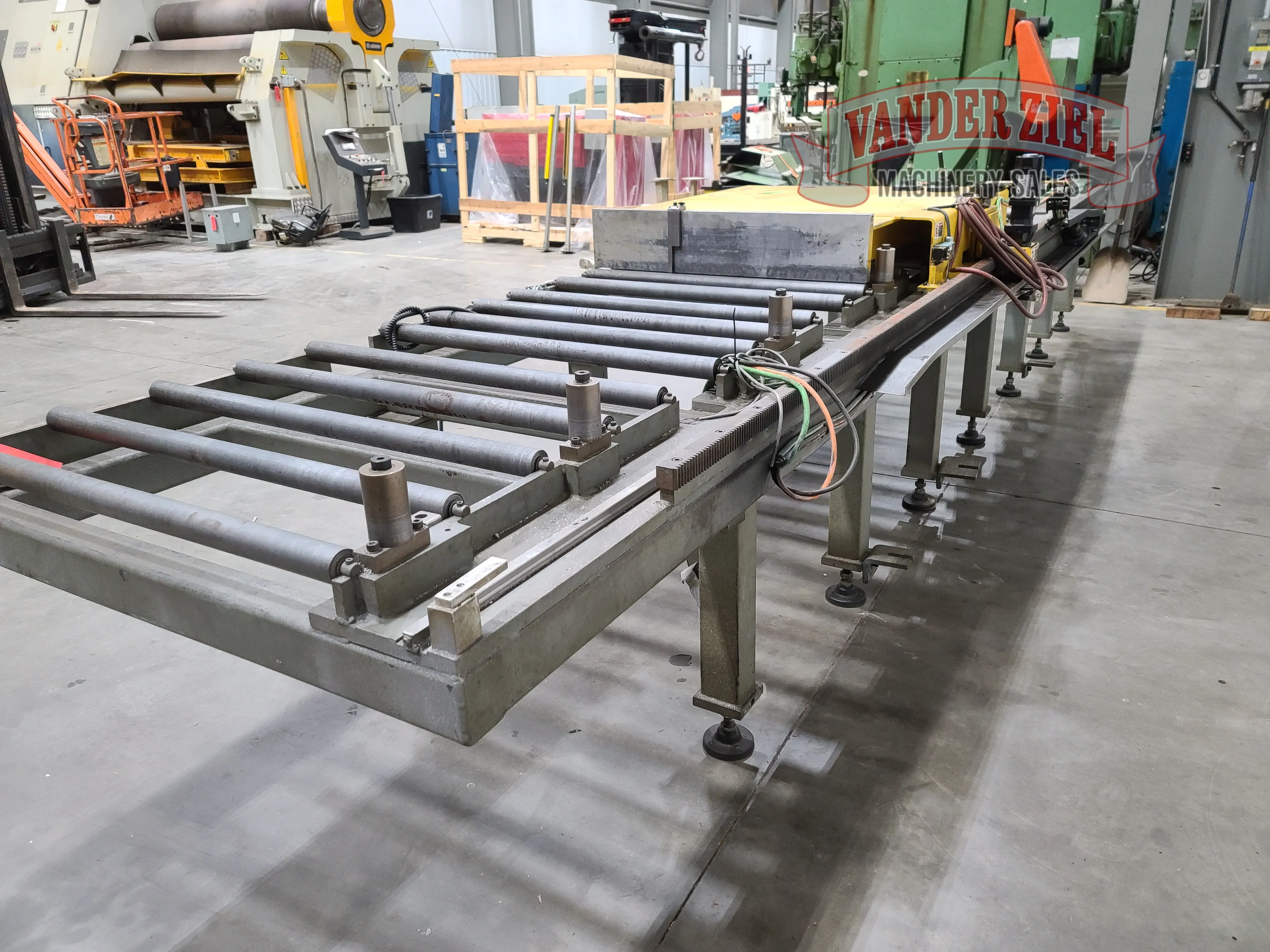 MetlSaw 8” x 36” Fully Automatic Cutoff Saw, Model CS3T8-16 - Prefetch Image 31050