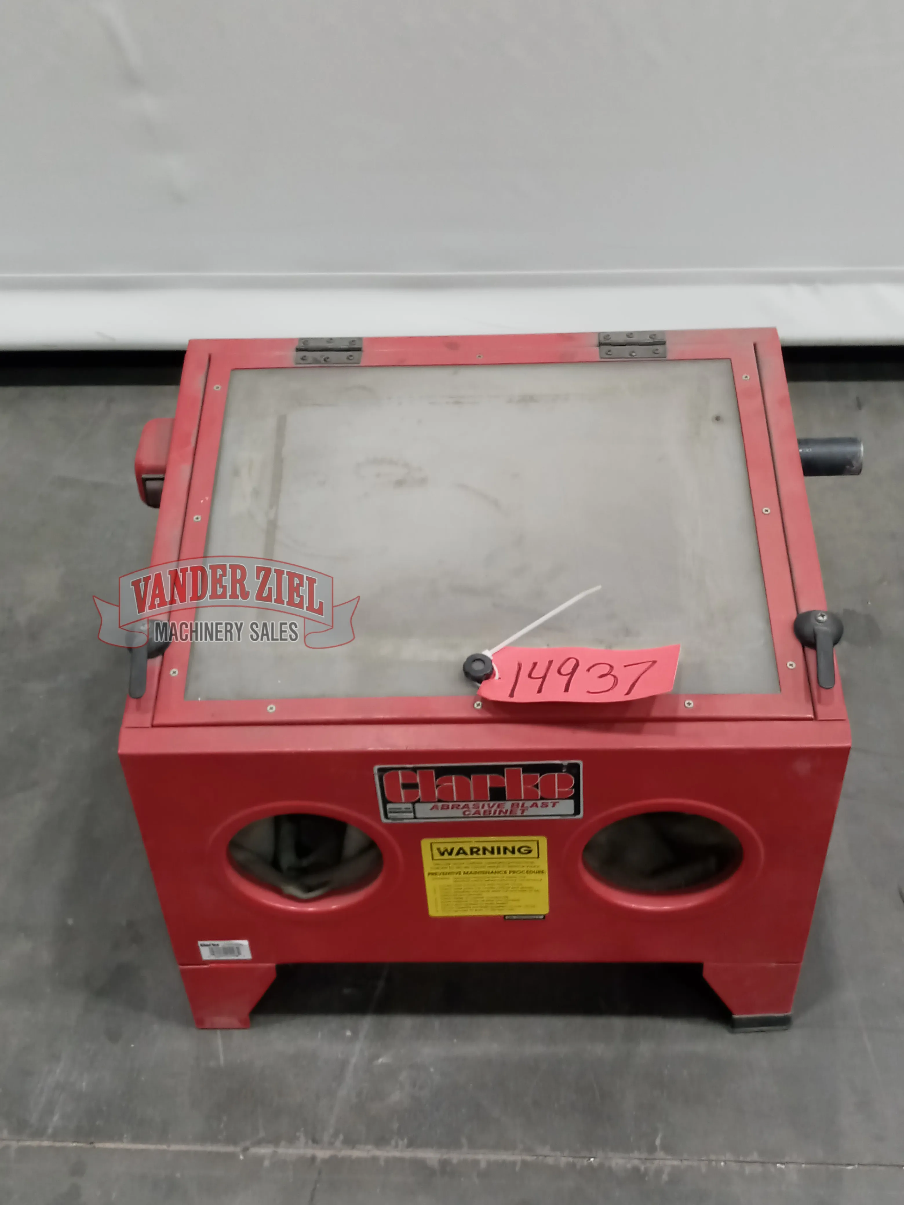 Sandblast Cabinet - Main Image 1