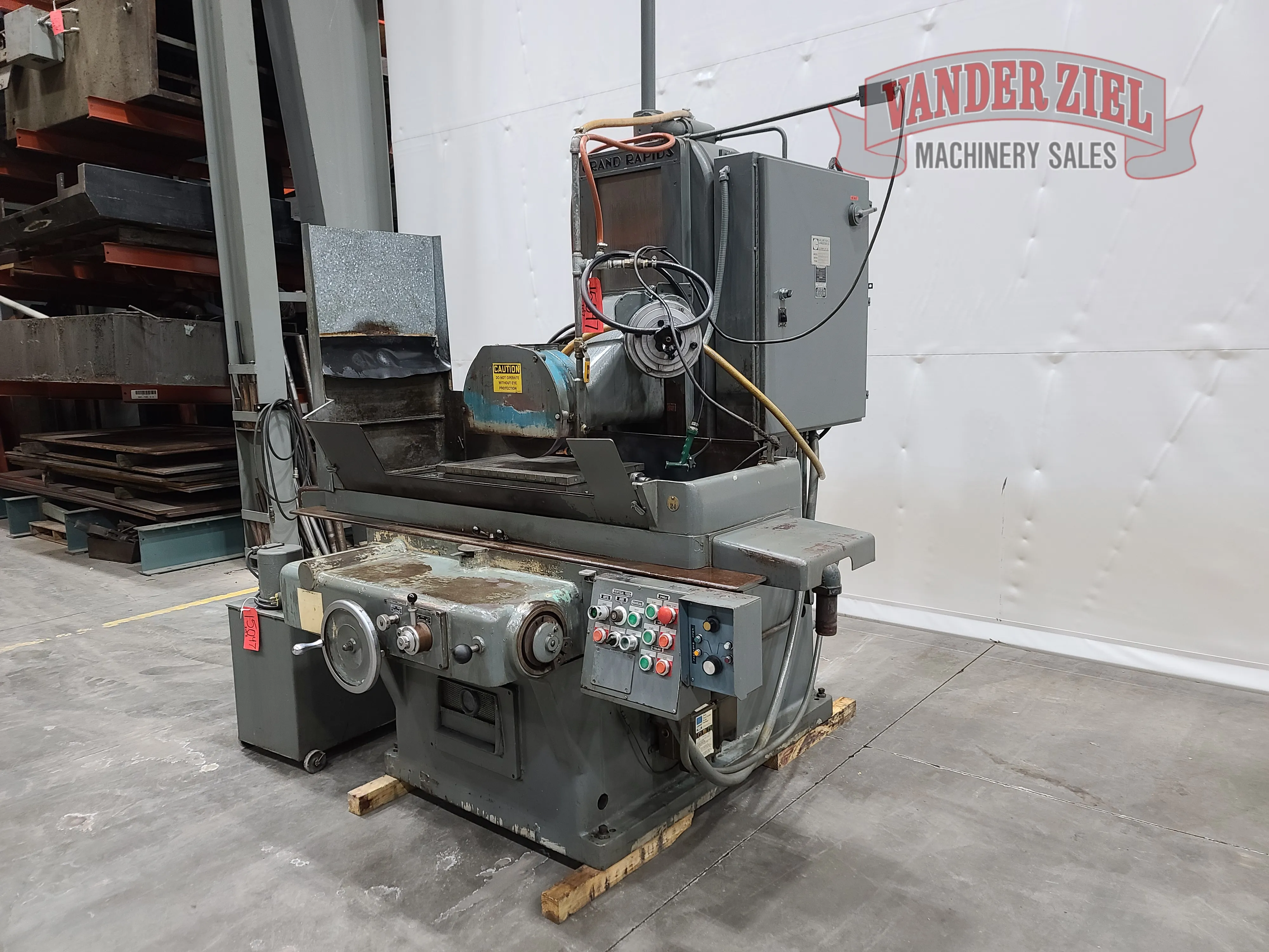 Gallmeyer & Livingston 16” x 24” Hydraulic Grinder, Model 470 - Prefetch Image 31747