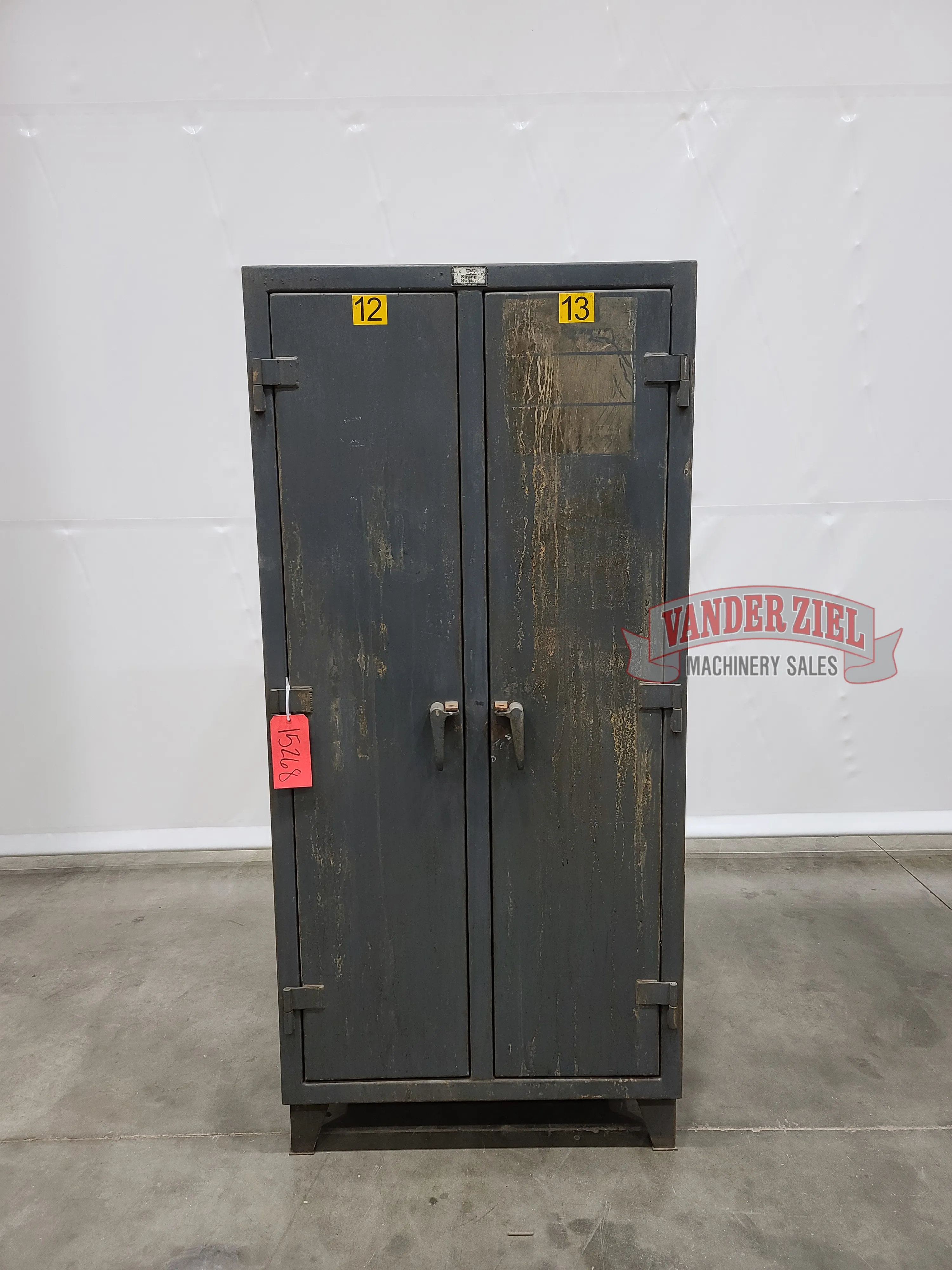 Stronghold 36" x 24" x 78" Heavy Duty Tool Cabinet, 12 Gauge Construction - Main Image 1