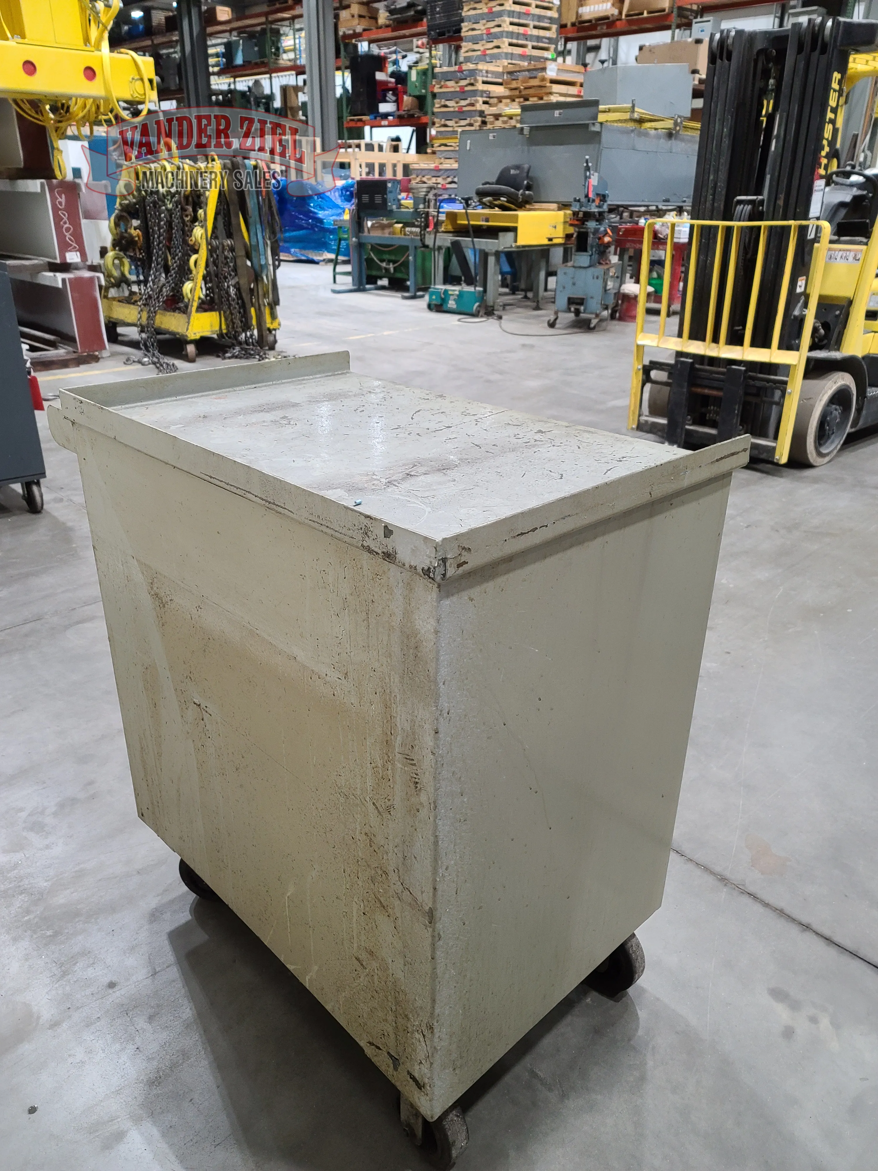 Stronghold 36″ x 24″ x 44″ Heavy Duty Rolling Tool Cabinet - Prefetch Image 32829