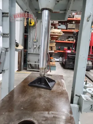 Dake Hydraulic Moveable H-Frame Press, Model 19-279 - Gallery Thumbnail 7