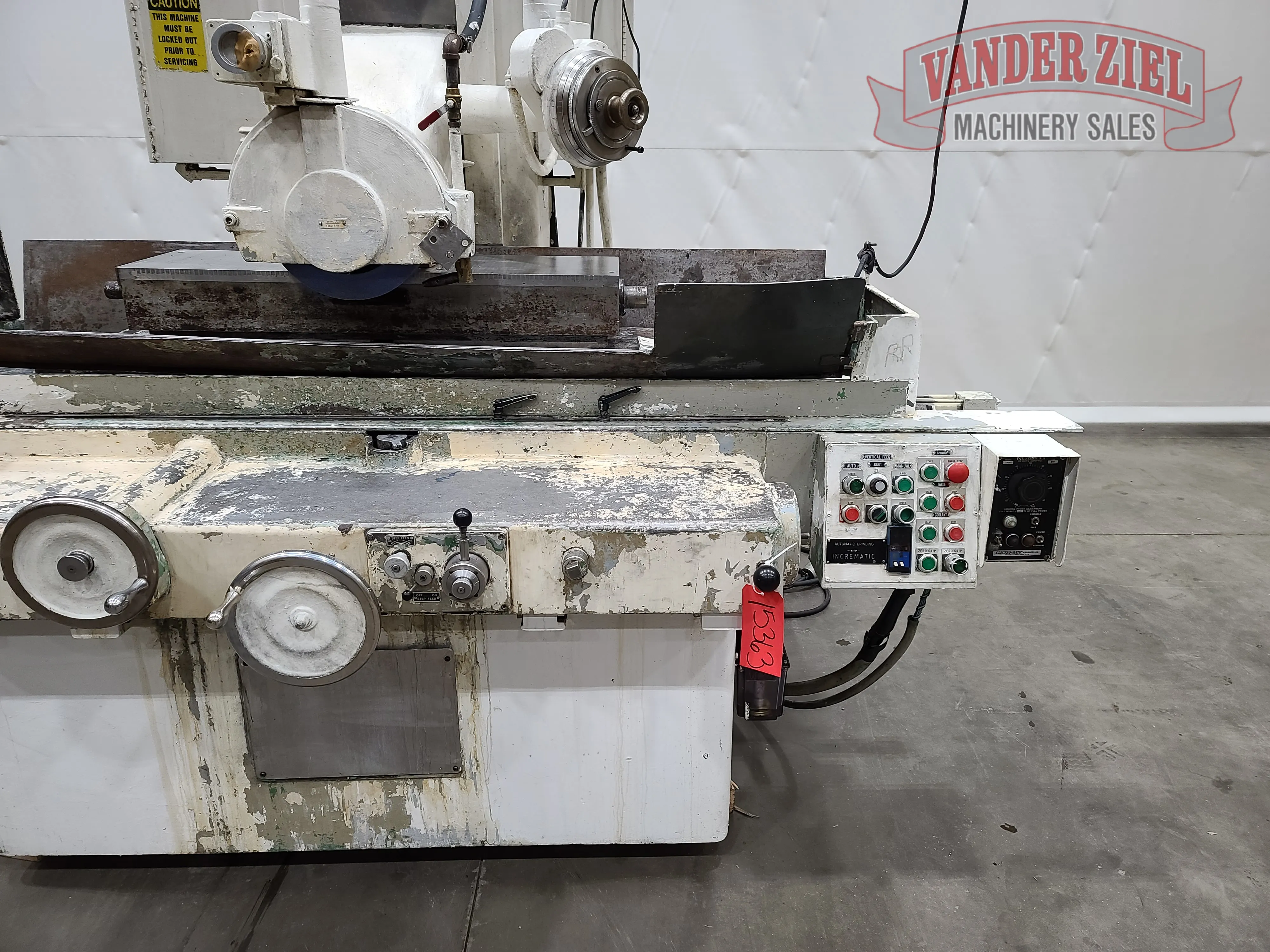 Gallmeyer & Livingston 16” x 48” Hydraulic Grinder, Model 670 - Prefetch Image 33154