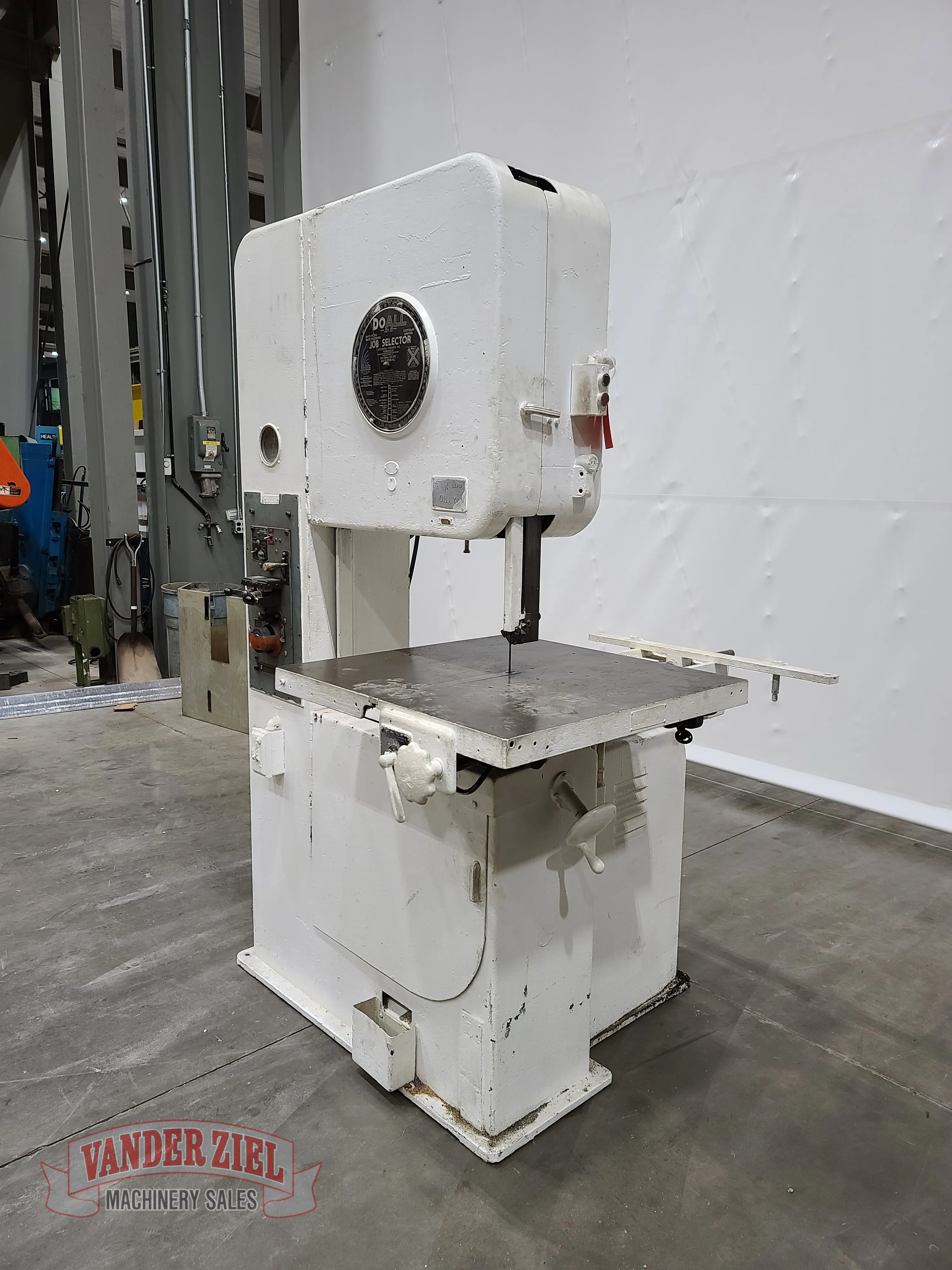 DoAll 26” Vertical Saw, Model V26 - Prefetch Image 33156
