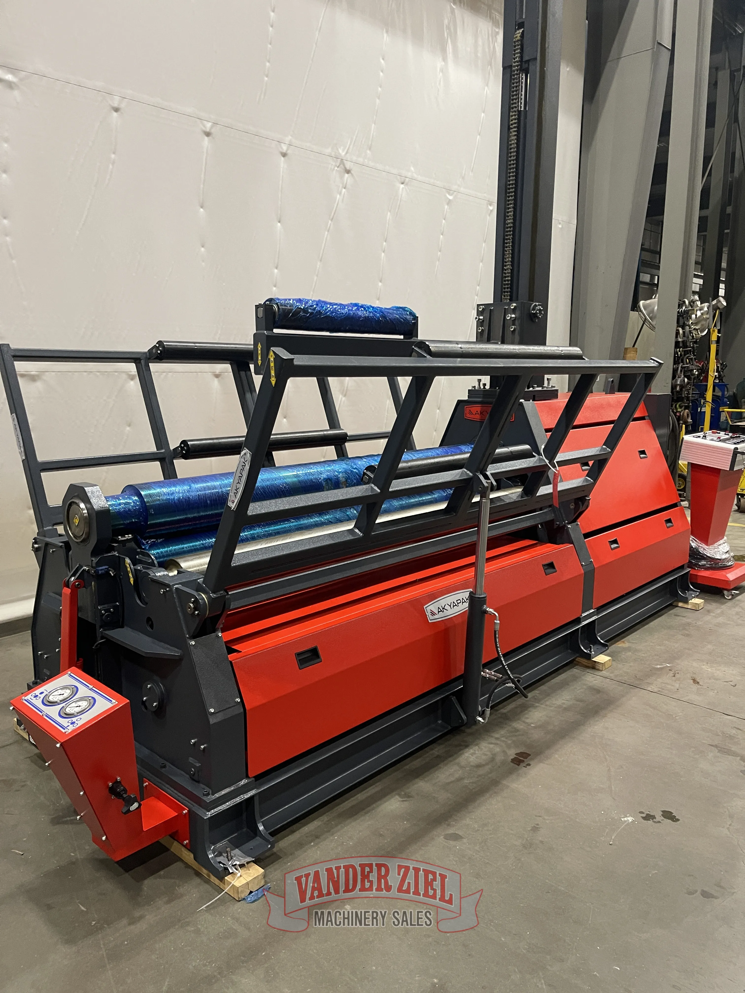 Akyapak 6' x 1/4" Plate Bending Roll, Model AHS 20/06 Top & Side Support - NEW - Prefetch Image 33691