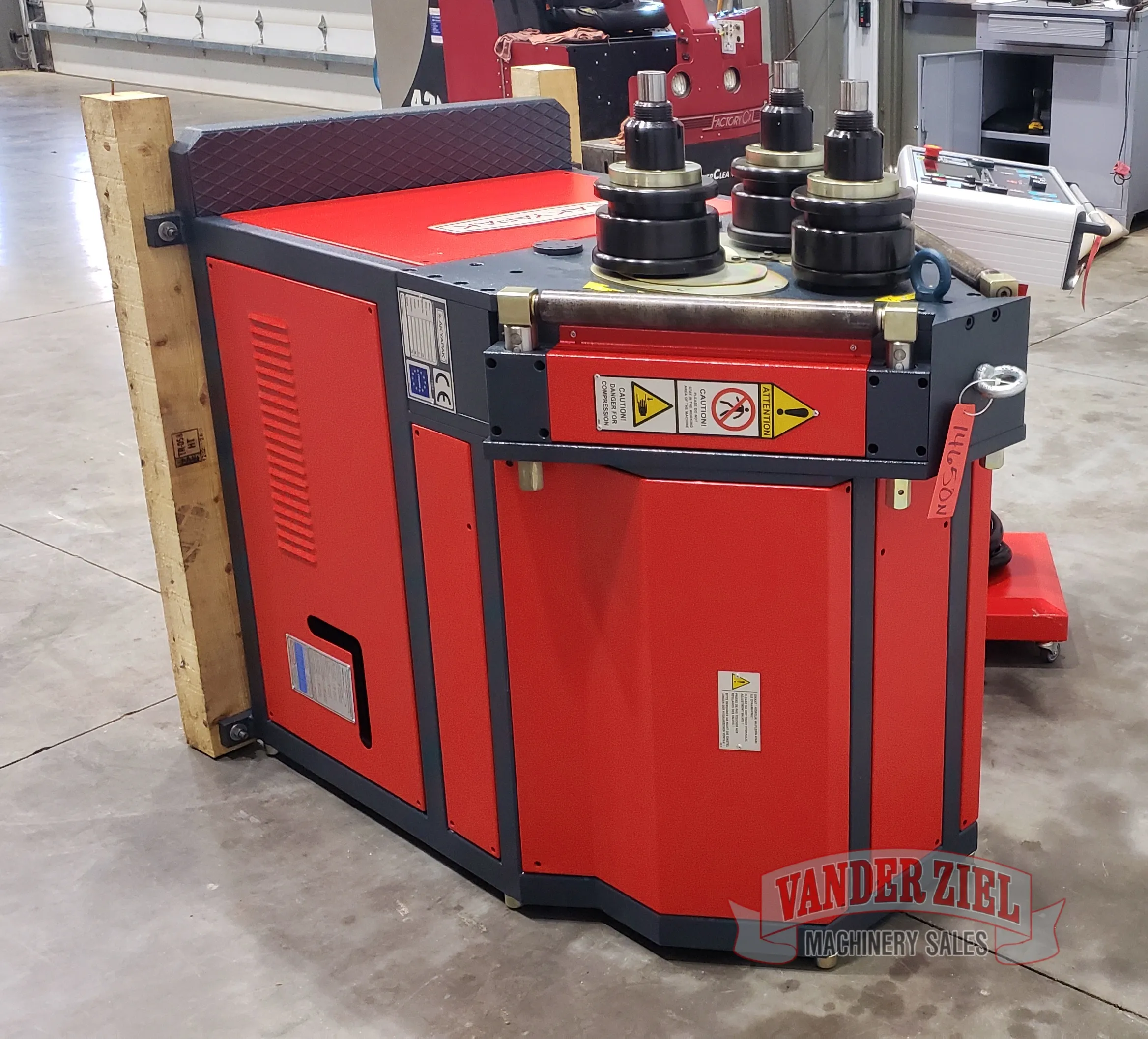 Akyapak 2" x 2" x 1/4" Angle Bending Roll, Model APK 61 - NEW - Prefetch Image 33861