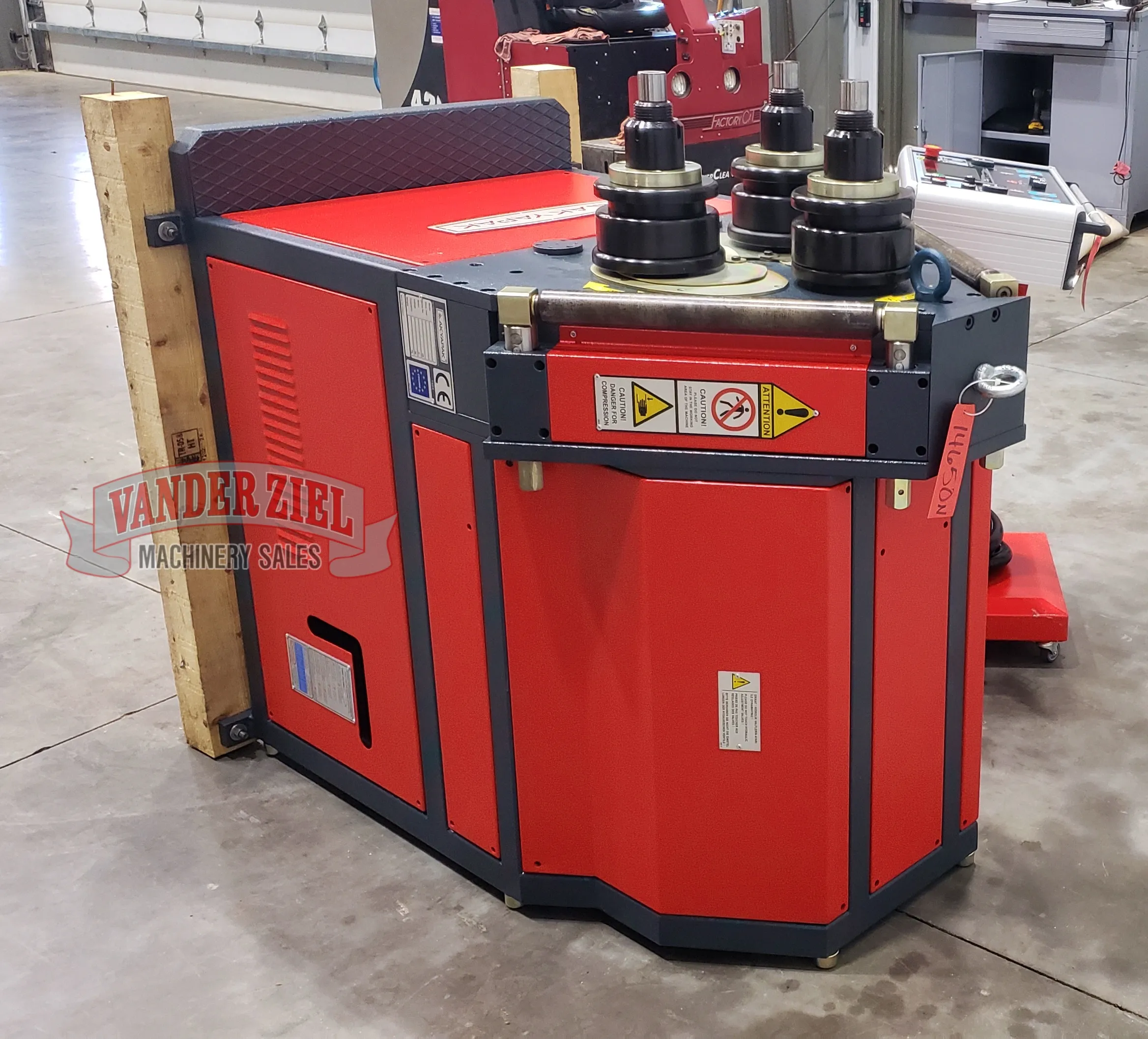 Akyapak 2" x 2" x 1/4" Angle Bending Roll, Model APK 61 - NEW - Prefetch Image 33875